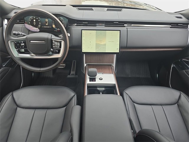 New 2026 Land Rover Range Rover Long Wheelbase Autobiography image 9