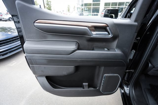 Used 2023 Chevrolet Silverado 1500 LT AWD/4WD image 57