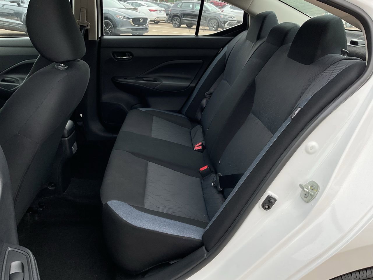 Used 2025 Nissan Versa SV image 15