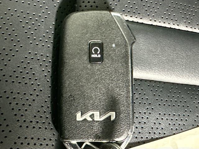 Used 2023 Kia Sorento EX AWD/4WD image 17