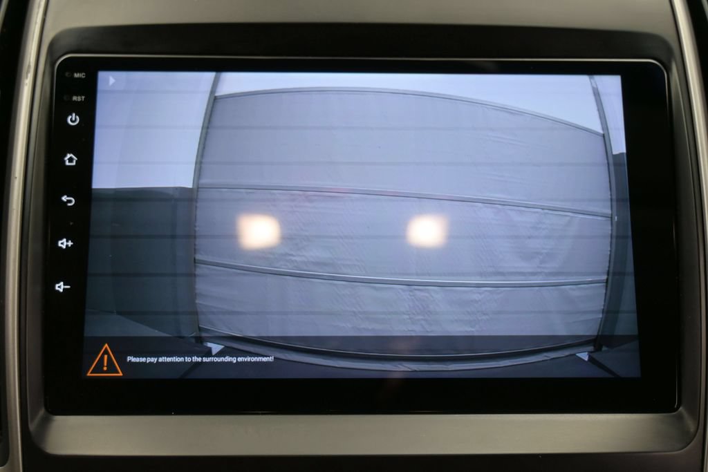 Used 2018 Ford Edge SEL w/ Equipment Group 201A FWD image 10