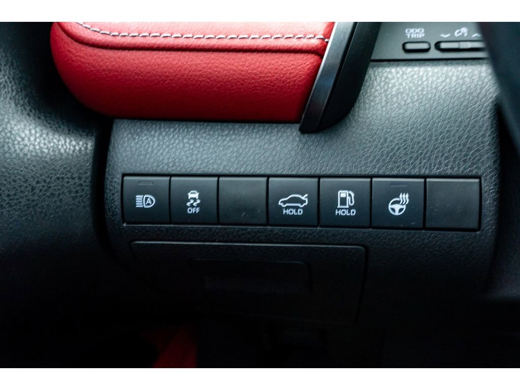 Used 2022 Toyota Camry XSE image 27