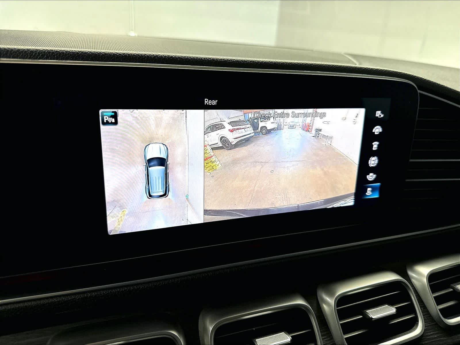Used 2021 Mercedes-Benz GLE 450 4MATIC image 22