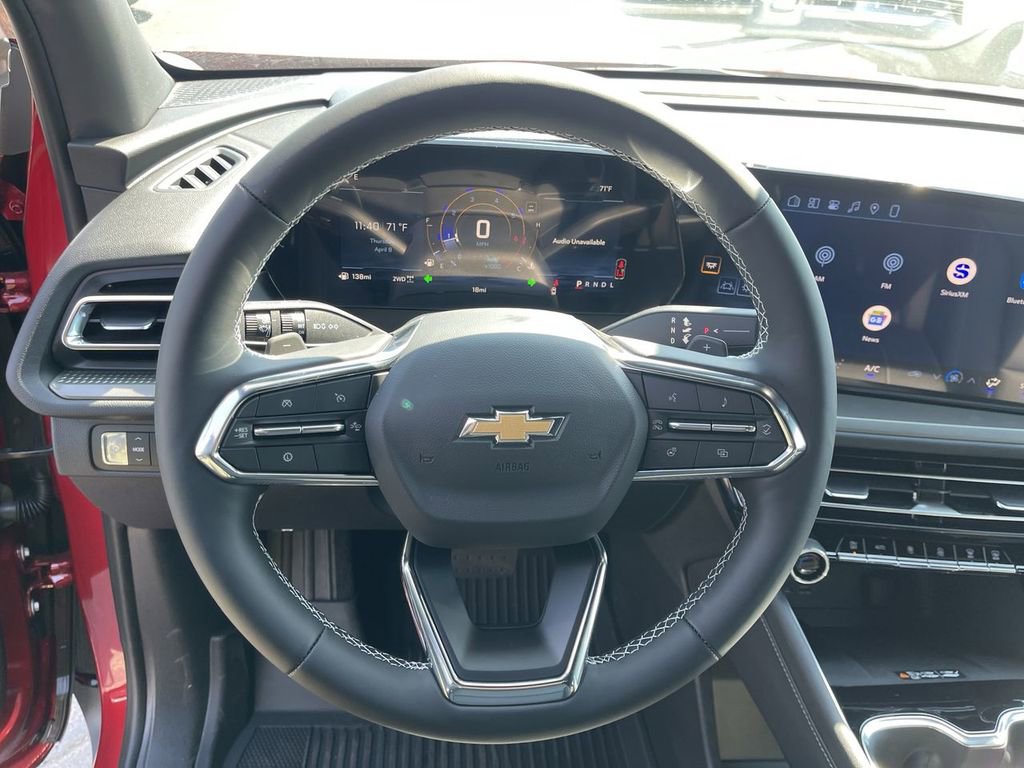 New 2026 Chevrolet Traverse LT w/ Driver Confidence Package AWD/4WD image 14