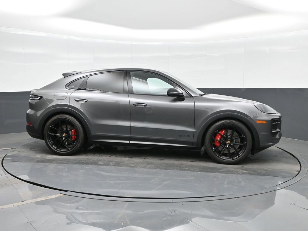 Certified 2025 Porsche Cayenne GTS image 10