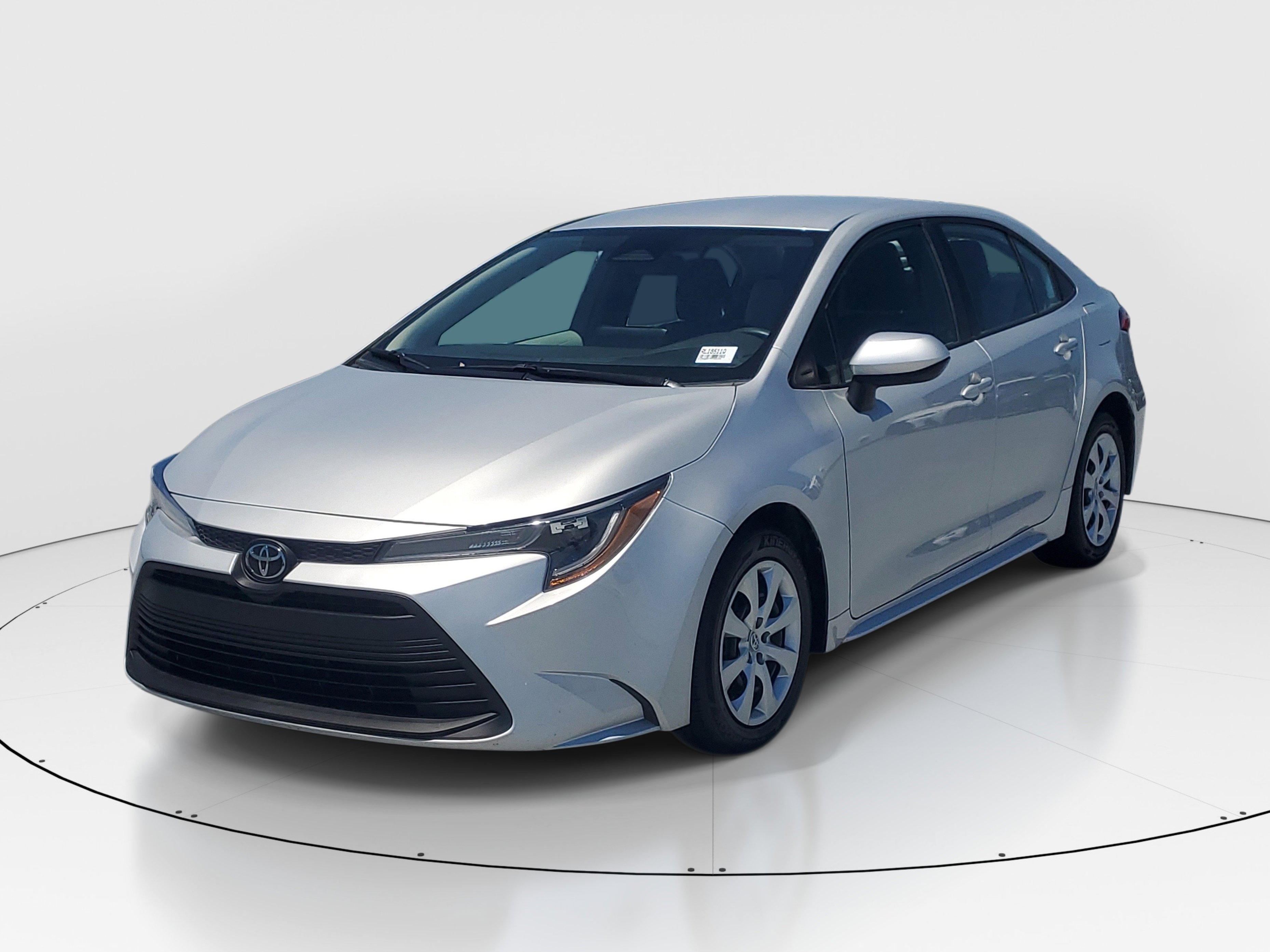 Used 2023 Toyota Corolla LE FWD image 3