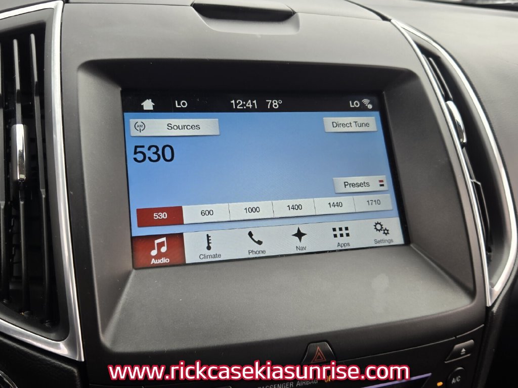 Used 2016 Ford Edge Titanium w/ Equipment Group 302A FWD image 21