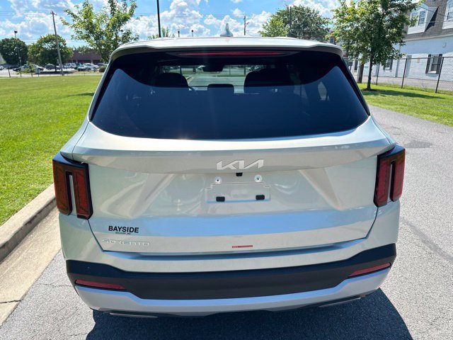 New 2026 Kia Sorento LX FWD image 18