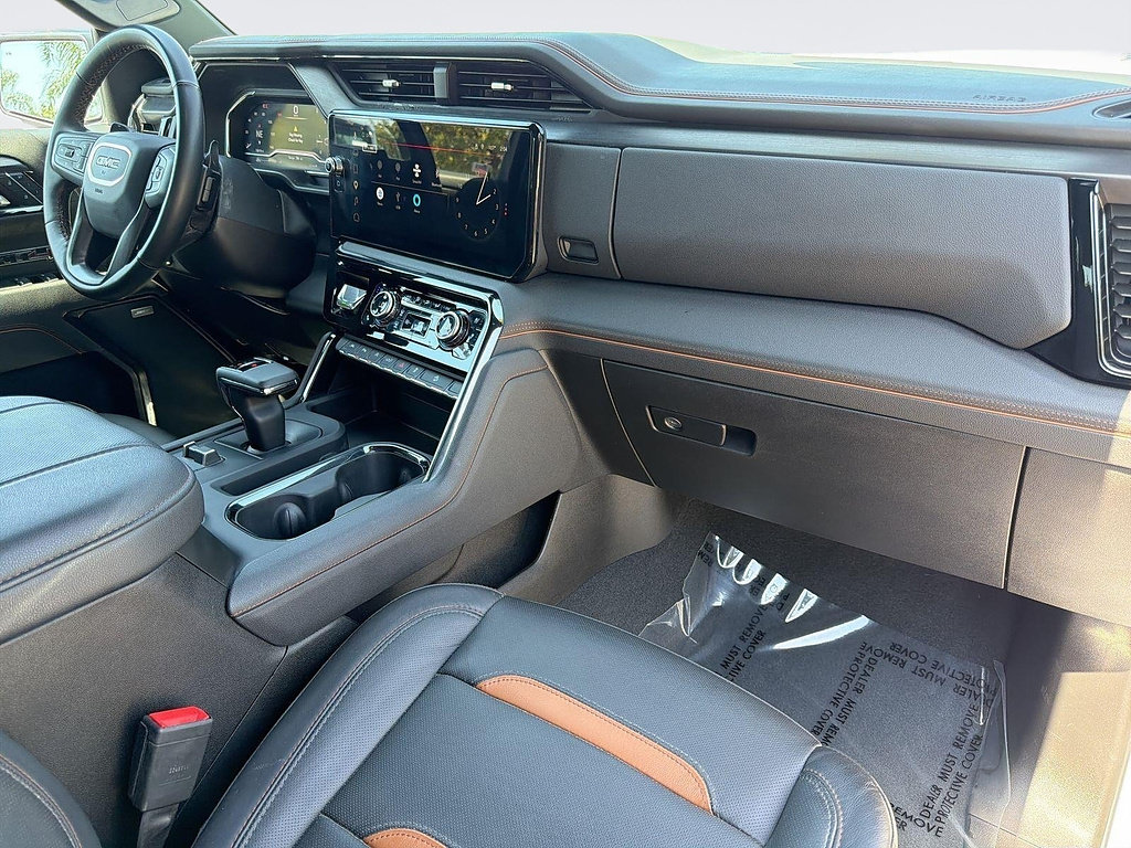 Used 2025 GMC Sierra 1500 AT4 AWD/4WD image 32