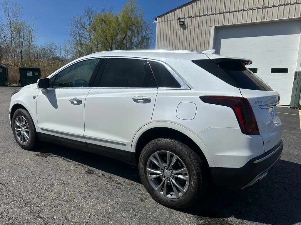 Used 2021 Cadillac XT5 Premium Luxury AWD/4WD image 16
