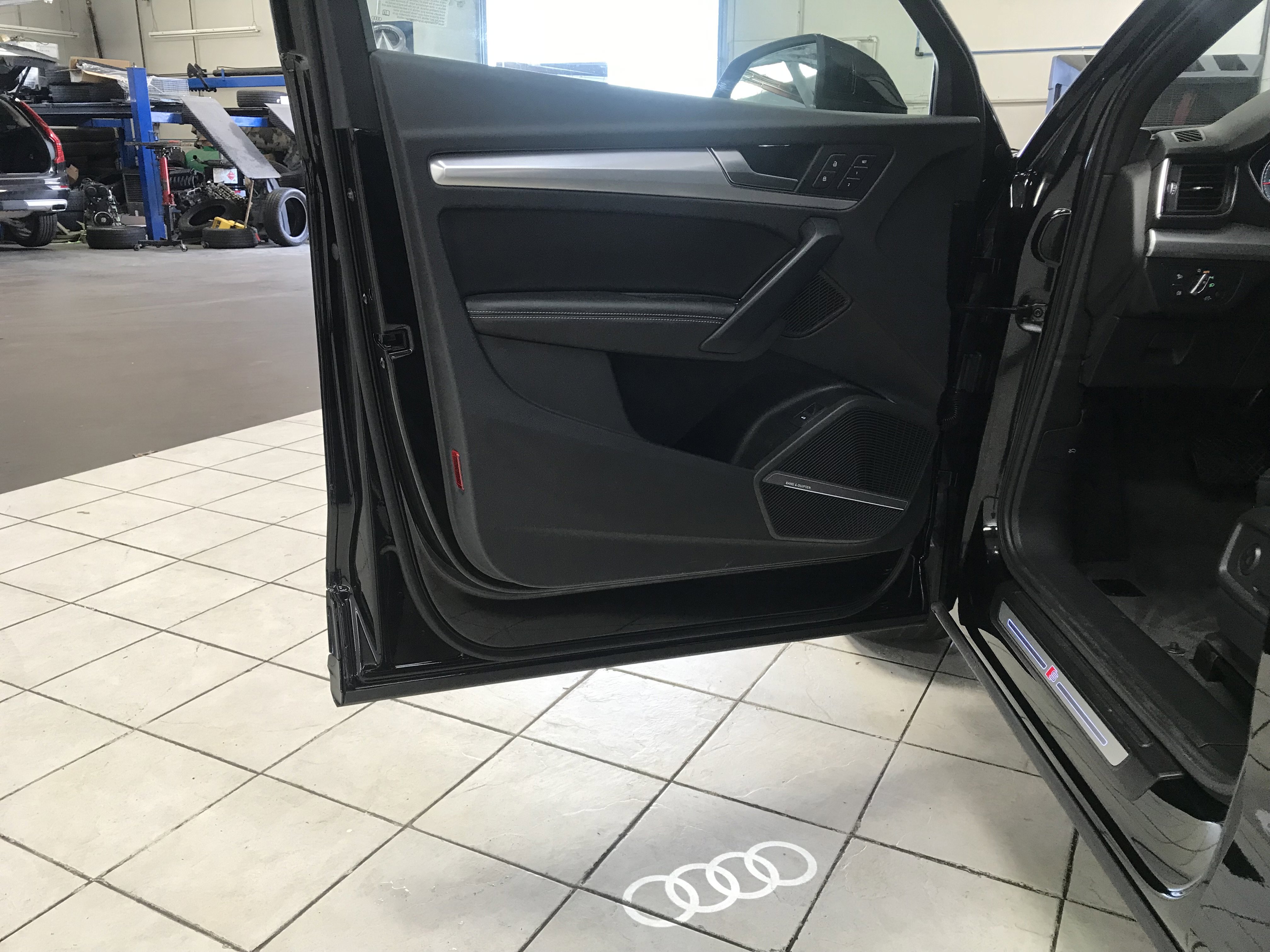 Used 2023 Audi Q5 2.0T Premium Plus w/ Premium Plus Package image 7