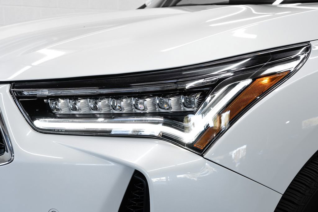 Certified 2023 Acura RDX w/ Technology Package image 9