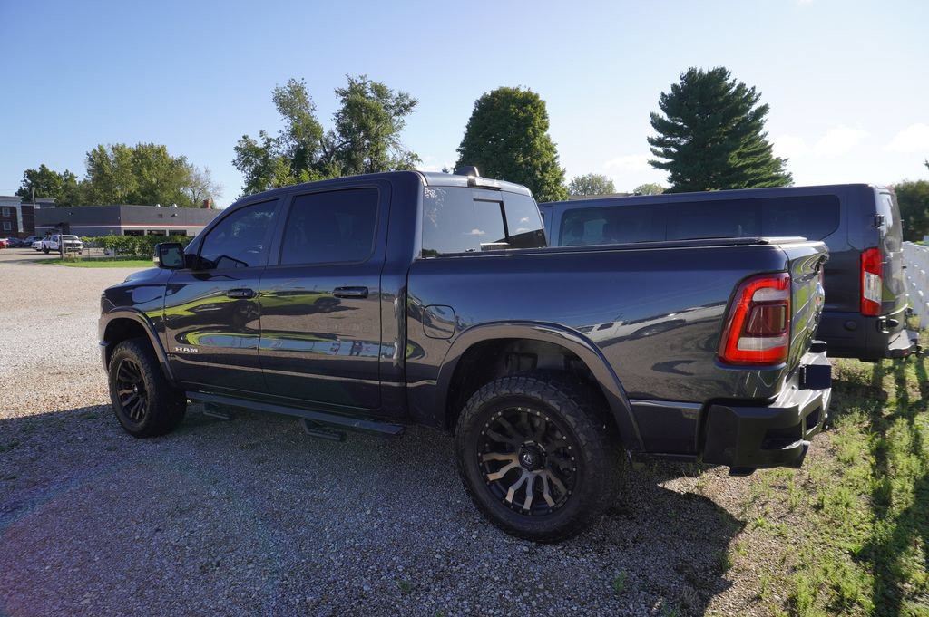 Used 2019 RAM 1500 Laramie w/ Sport Appearance Package AWD/4WD image 5
