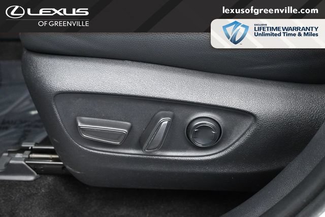 Used 2025 Toyota Grand Highlander AWD image 23