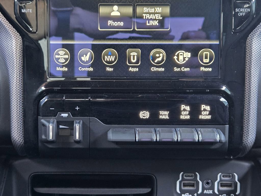 Used 2020 RAM 2500 Limited AWD/4WD image 24
