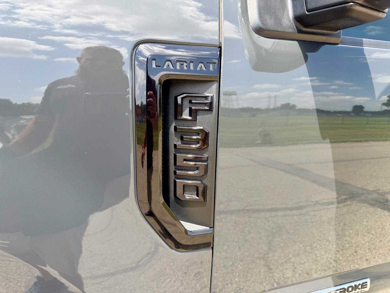Used 2021 Ford F350 Lariat AWD/4WD image 14