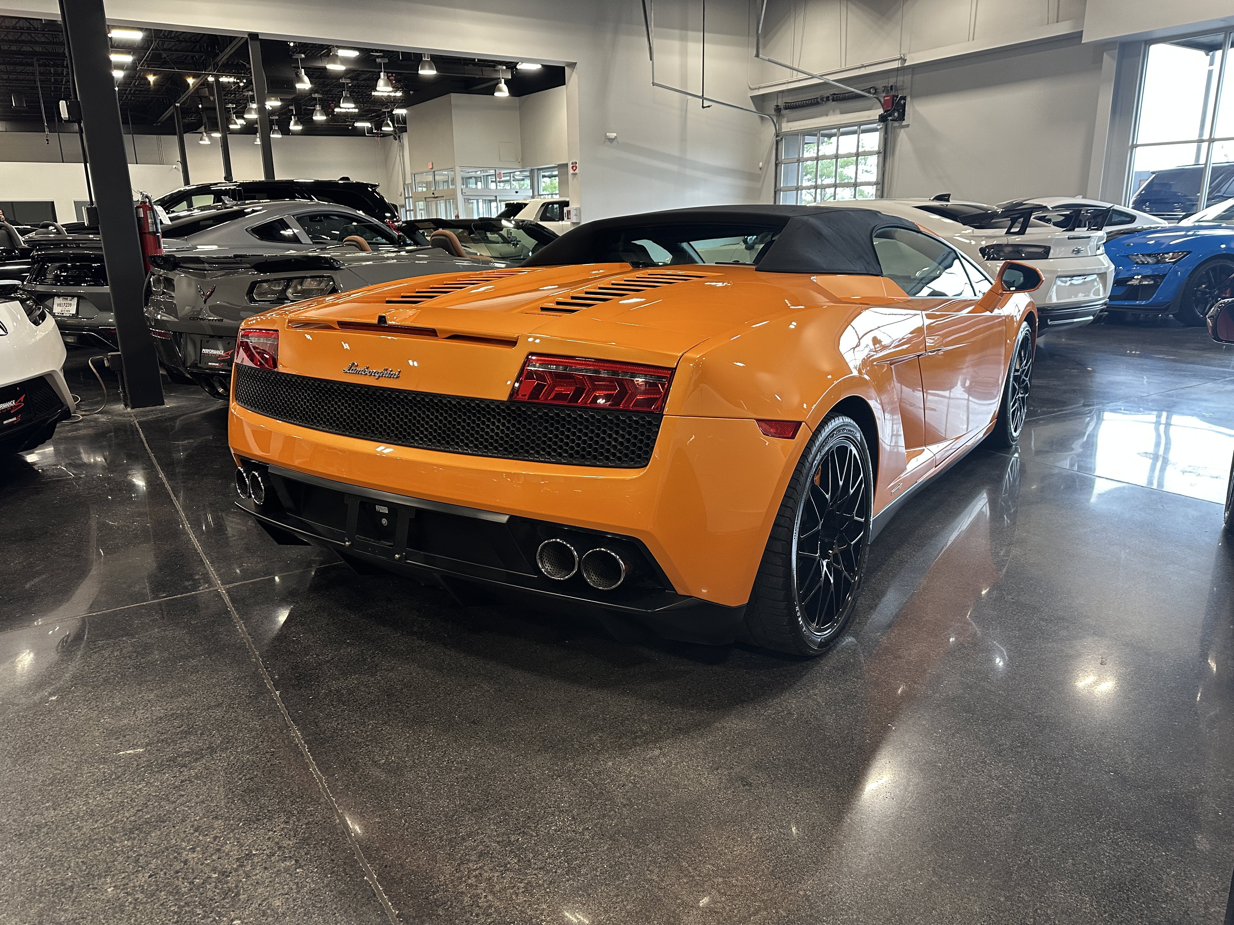 Used 2012 Lamborghini Gallardo LP 550-2 RWD image 4