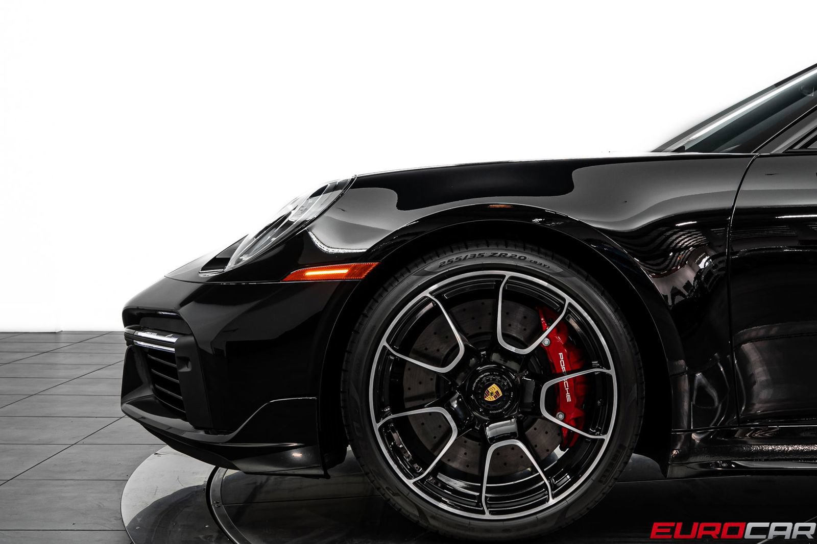 Used 2025 Porsche 911 Turbo AWD/4WD image 14