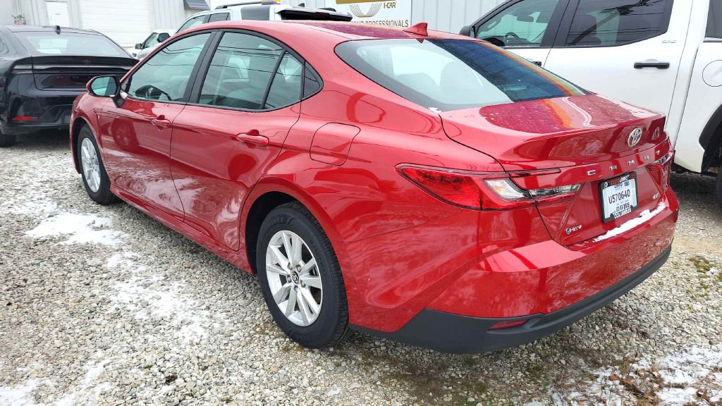 Used 2026 Toyota Camry XSE image 3