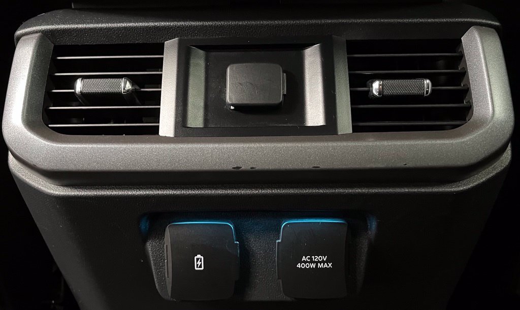 Used 2023 Ford F150 Lariat AWD/4WD image 48