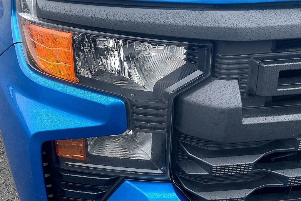 Used 2022 Chevrolet Silverado 1500 Custom w/ LPO, Dark Essentials Package image 29