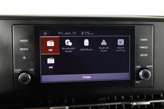 Used 2023 Kia Carnival LX FWD image 35