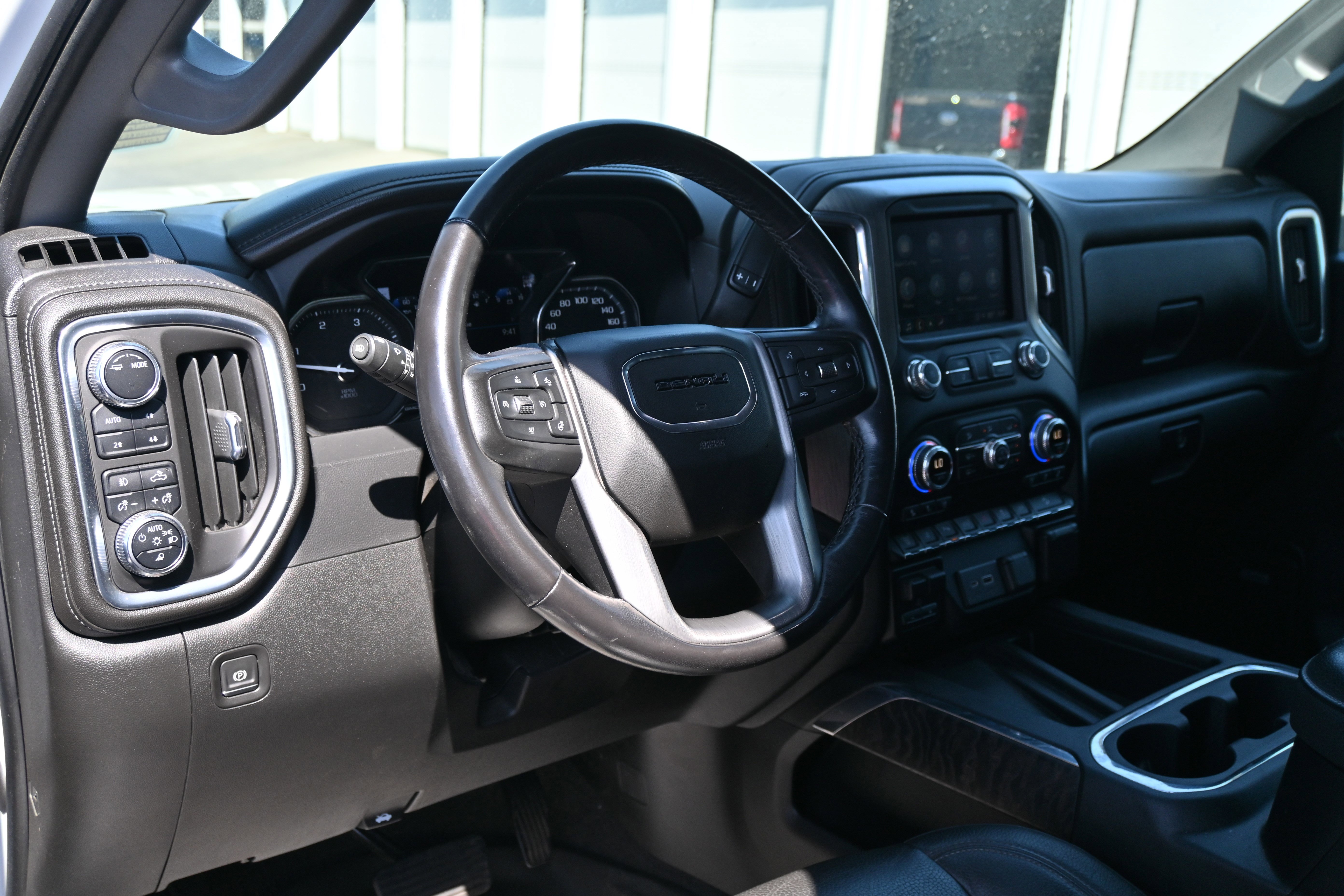Used 2022 GMC Sierra 2500 Denali image 3