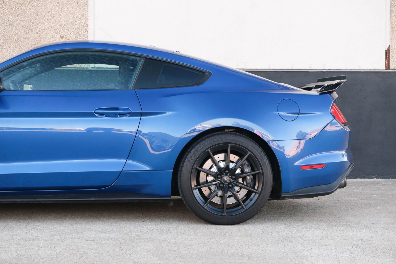 Used 2017 Ford Mustang Shelby GT350 w/ Electronics Package image 8