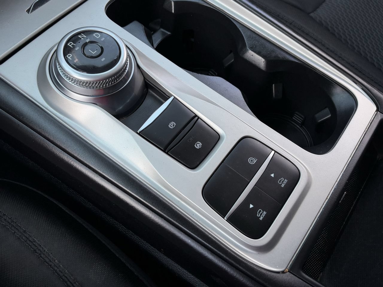 Used 2022 Ford Explorer XLT RWD image 19