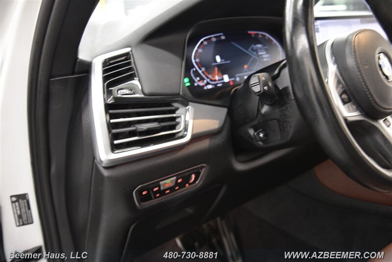 Used 2019 BMW X5 xDrive40i w/ M Sport Package AWD/4WD image 32