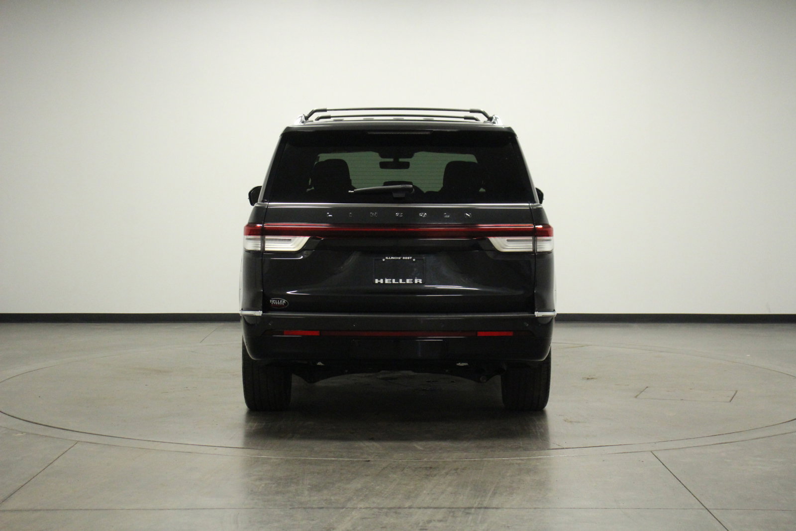Used 2024 Lincoln Navigator Reserve image 7