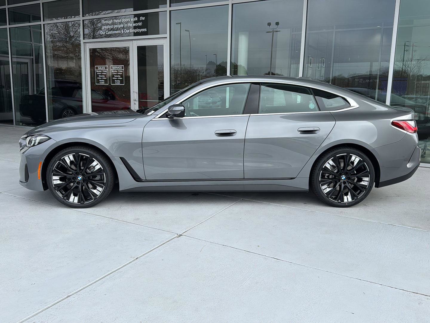 New 2026 BMW 430i w/ Premium Package image 3