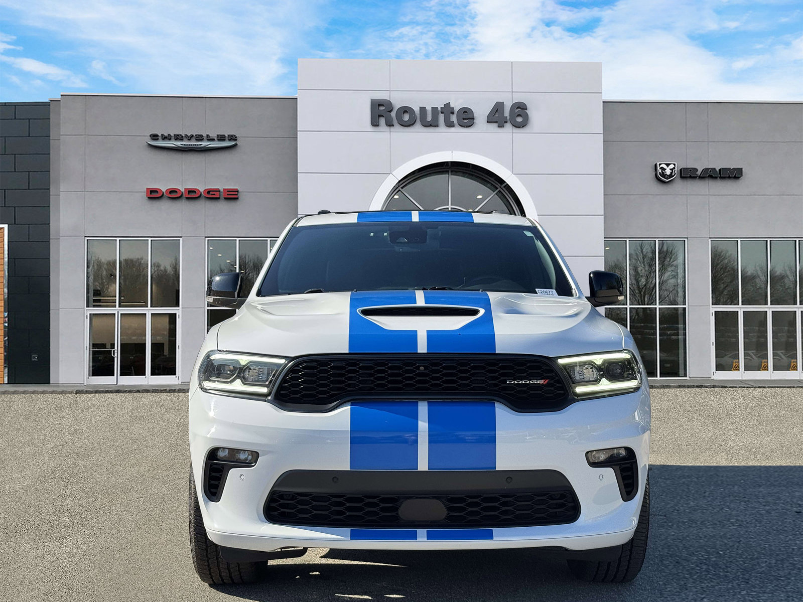 Used 2023 Dodge Durango GT AWD/4WD image 2