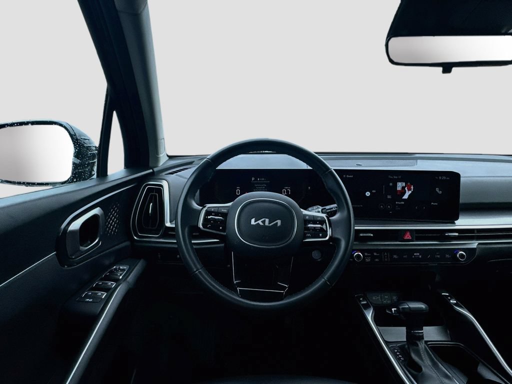 Certified 2025 Kia Sorento S AWD/4WD image 22