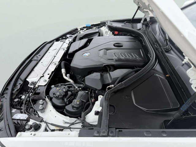 Used 2023 BMW 330i xDrive Sedan w/ Driving Assistance Package image 57