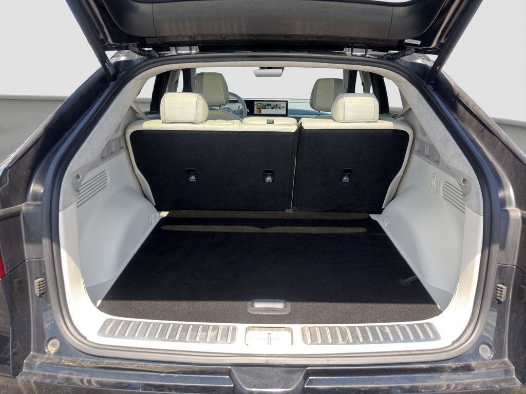 Used 2023 Genesis GV60 Performance AWD/4WD image 20