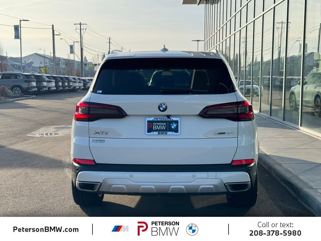 Used 2022 BMW X5 xDrive40i w/ Luxury Seating Package image 5