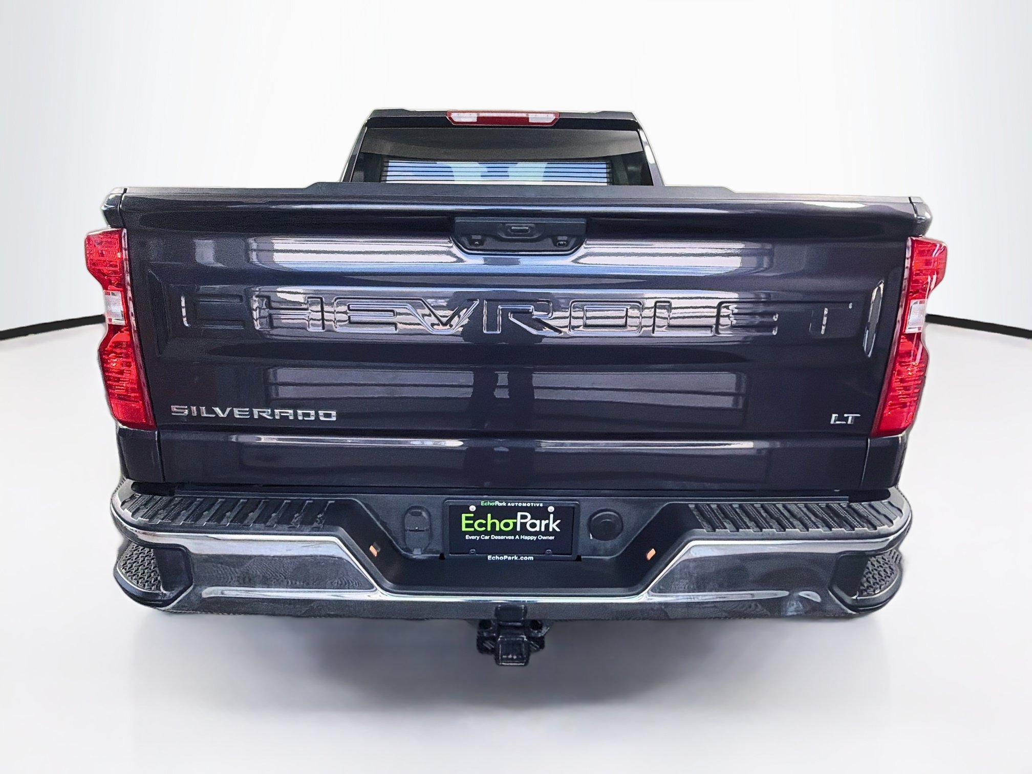 Used 2024 Chevrolet Silverado 1500 LT AWD/4WD image 7