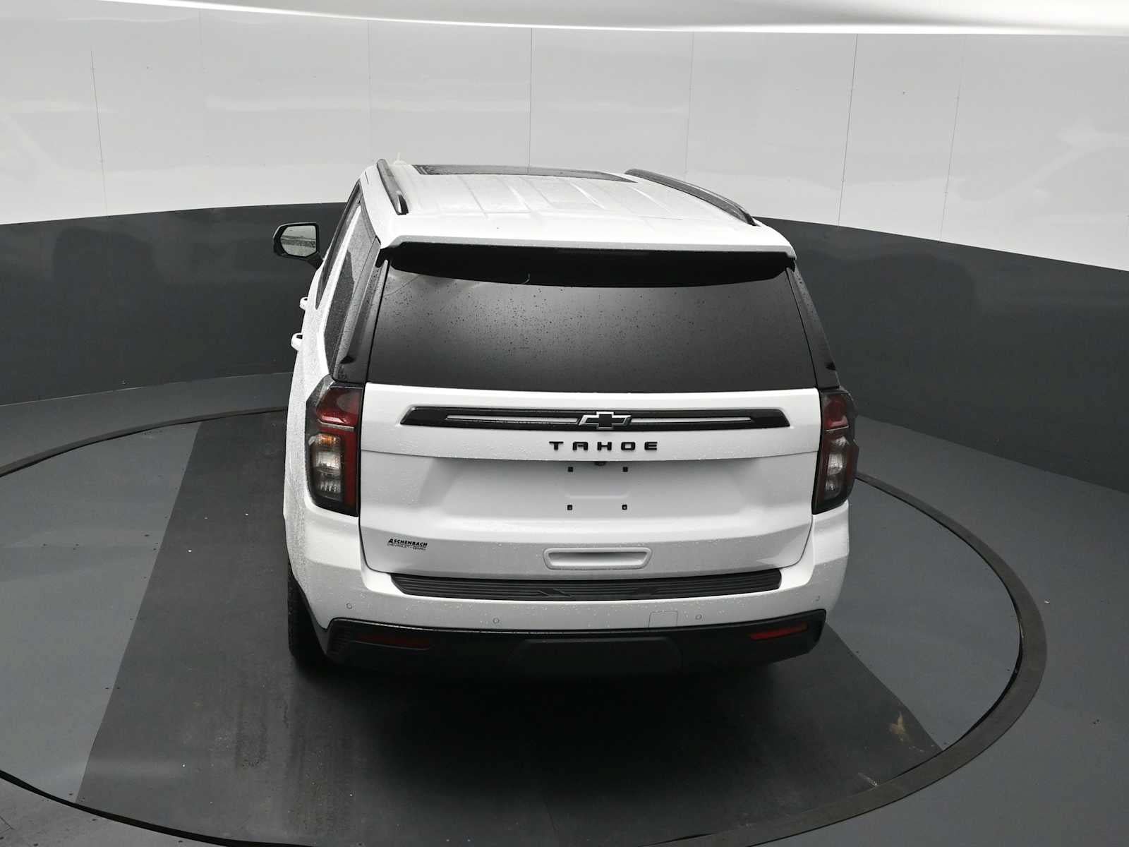Used 2023 Chevrolet Tahoe Z71 w/ Luxury Package AWD/4WD image 15