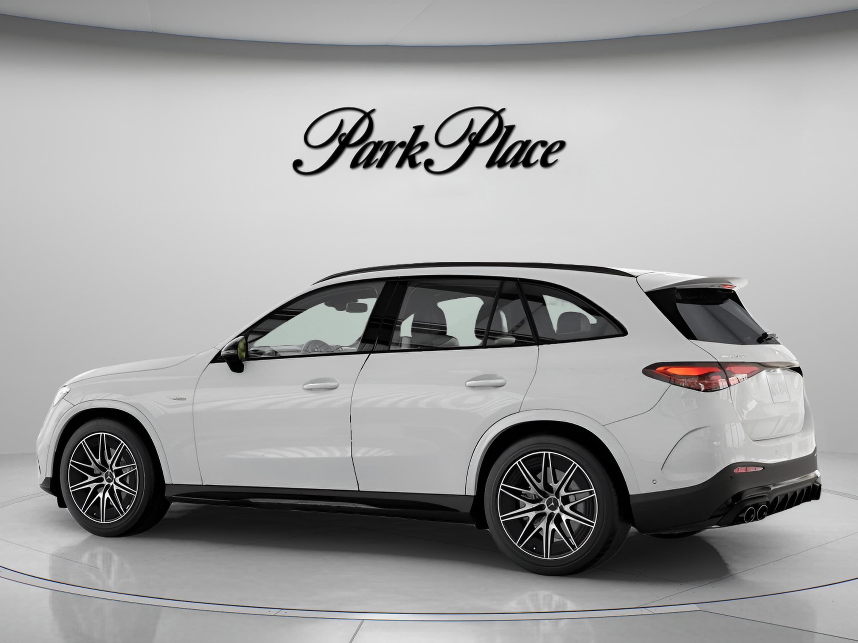 New 2026 Mercedes-Benz GLC 43 AMG 4MATIC image 9