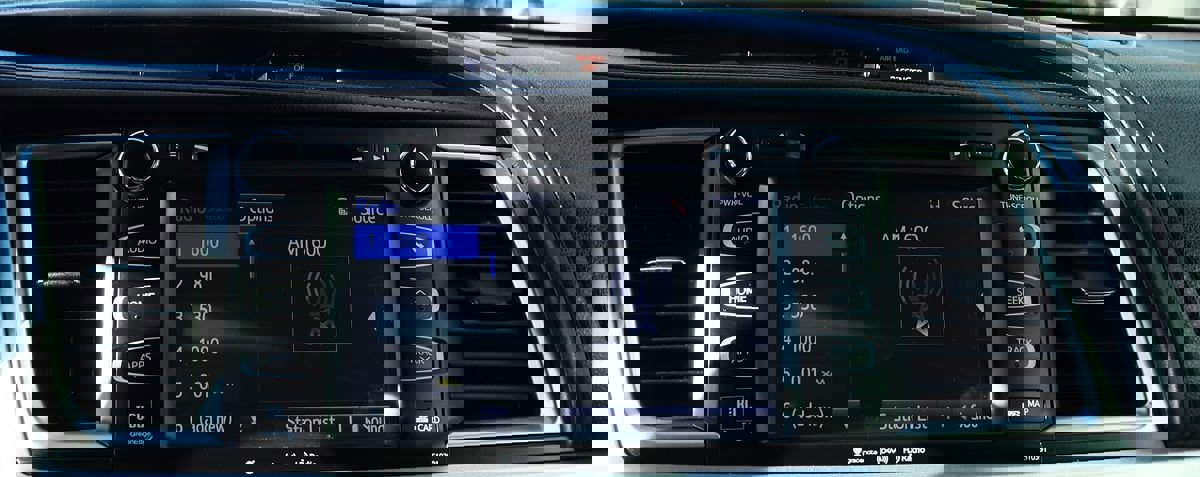 Used 2019 Toyota Highlander Limited image 53