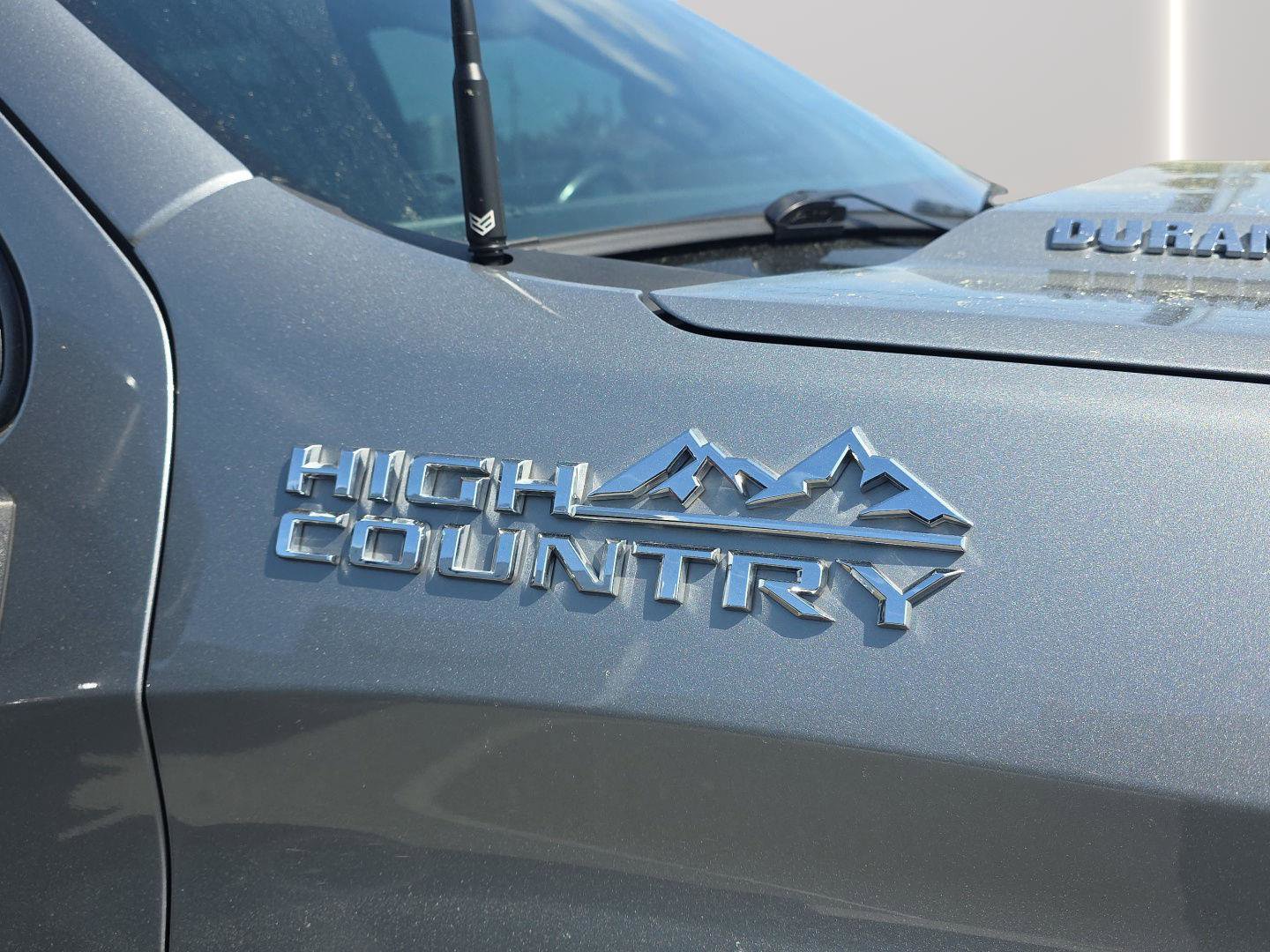 Used 2024 Chevrolet Silverado 1500 High Country w/ Technology Package AWD/4WD image 90