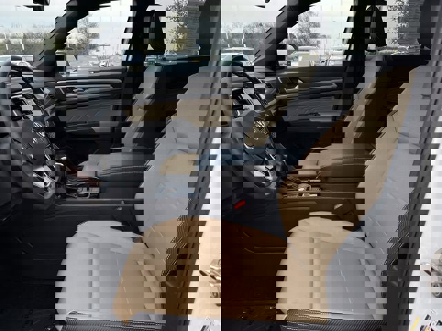 Used 2022 Volkswagen Atlas Cross Sport SE w/ Panoramic Sunroof Package image 14