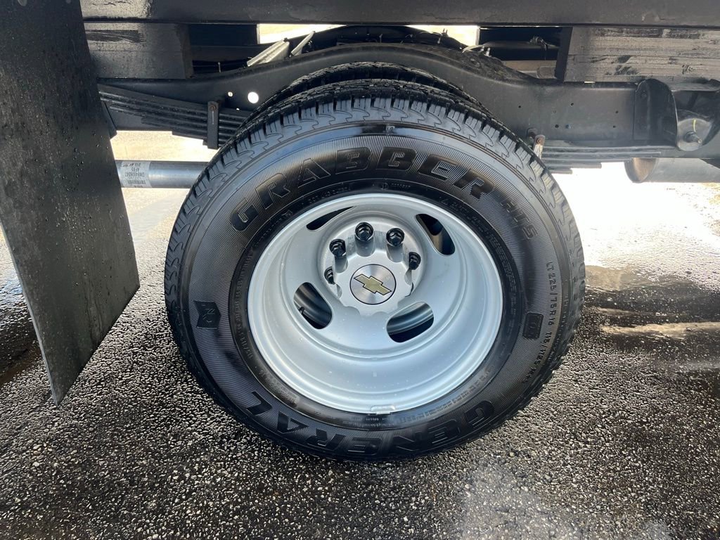 New 2026 Chevrolet Express 3500 w/ Power Convenience Package image 21