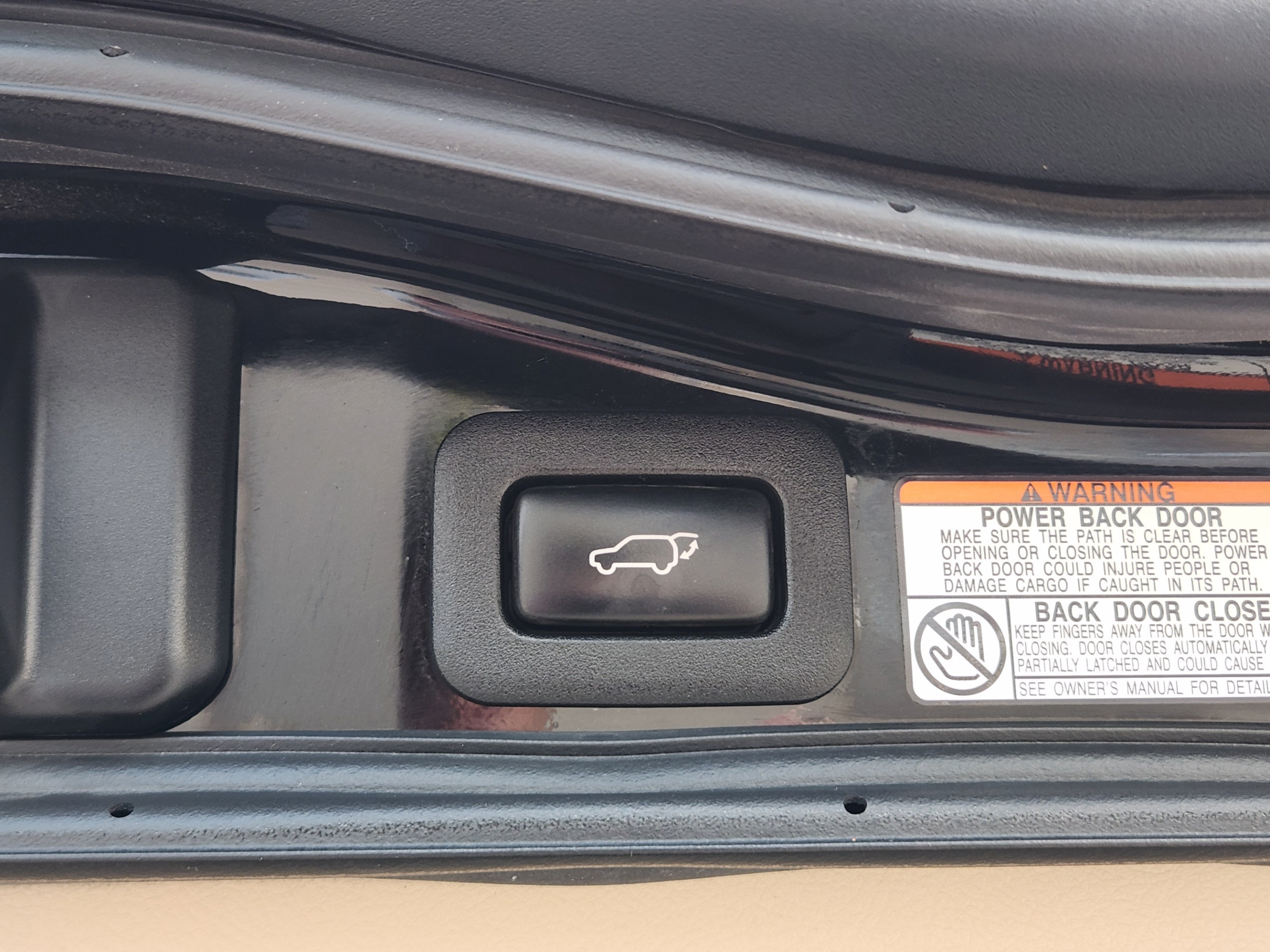 Used 2021 Lexus LX 570 4WD w/ Luxury Package image 45