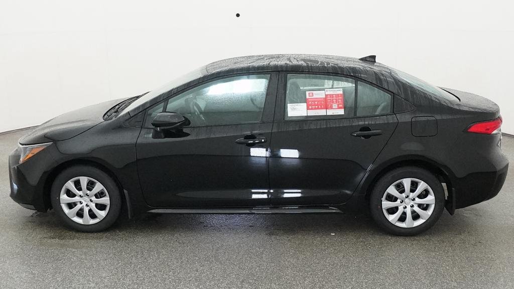 New 2026 Toyota Corolla LE FWD image 31