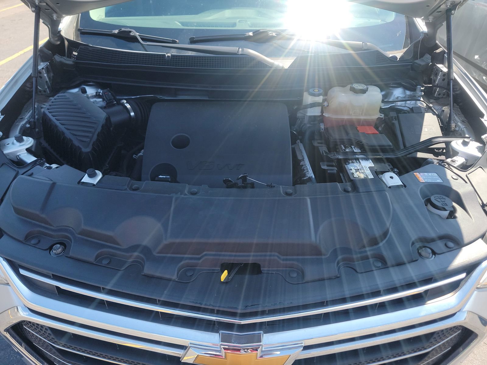 Used 2019 Chevrolet Traverse LT FWD image 23