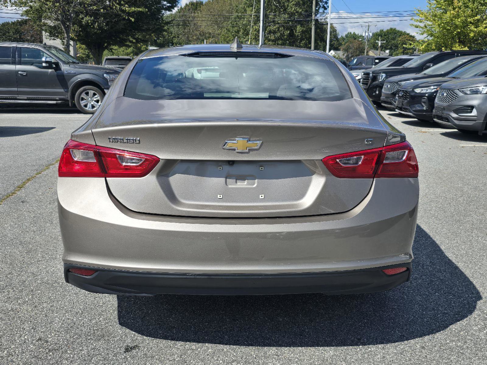 Used 2023 Chevrolet Malibu LT image 4