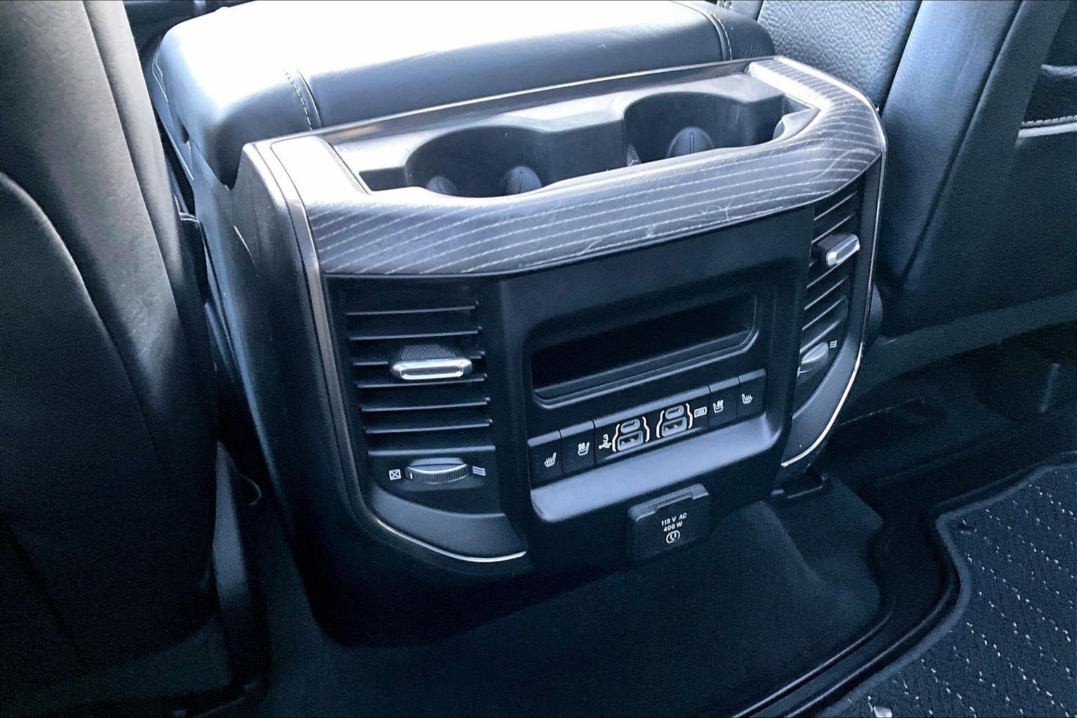 Used 2020 RAM 1500 Limited AWD/4WD image 30