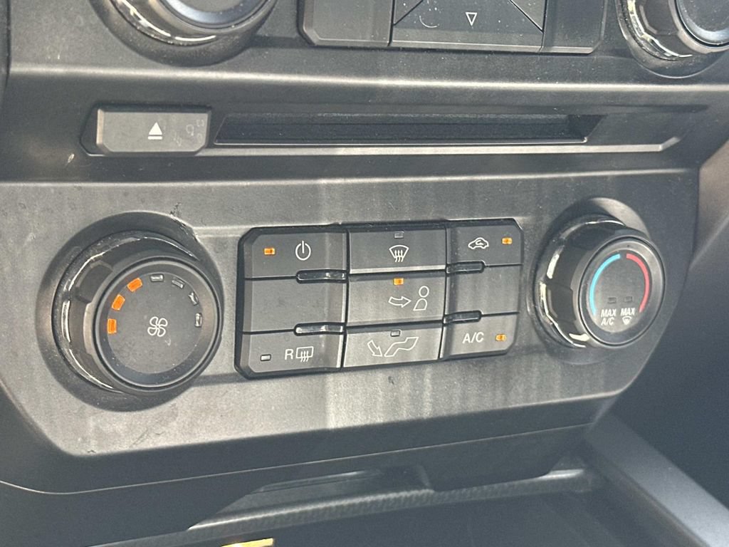 Used 2015 Ford F150 XLT w/ Equipment Group 301A Mid AWD/4WD image 19